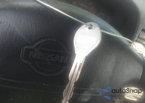 2000 Nissan Xterra Se/Xe from USA, damaged, VIN 5N1ED28Y2YC559605